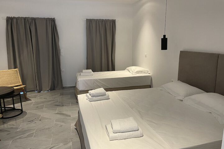 Room 10 of 50