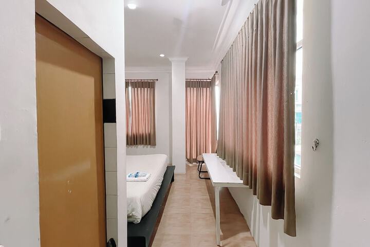 Room 7 of 22