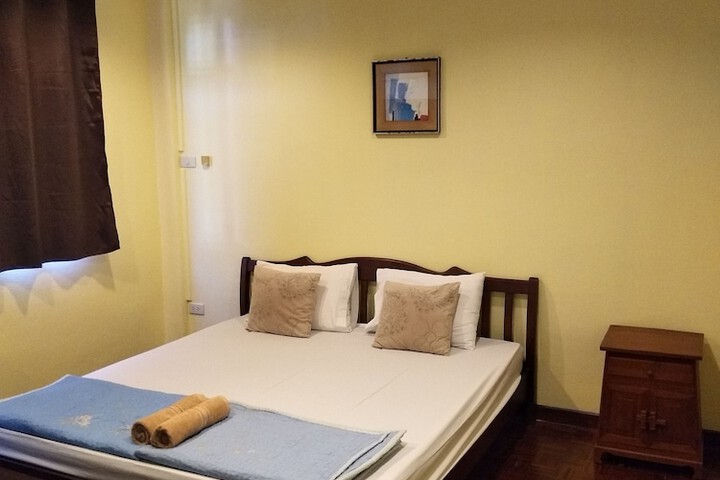 Room 8 of 39