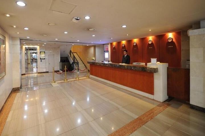 Hotel Interior 4 of 34
