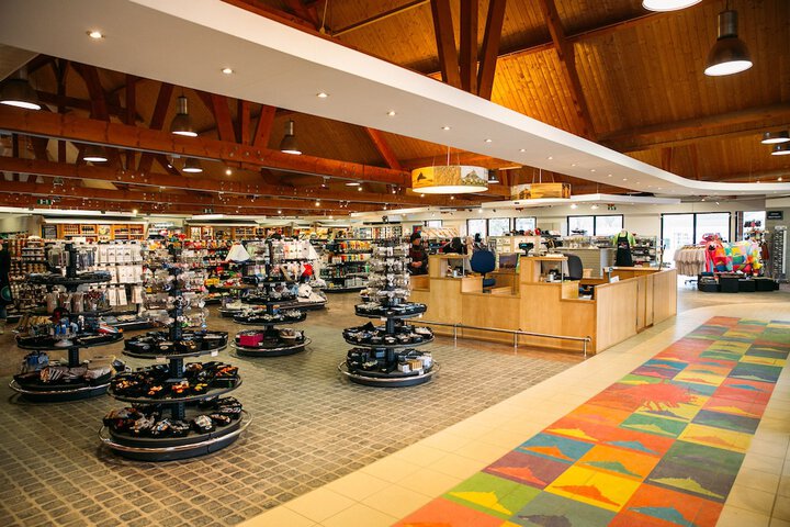 Gift shop