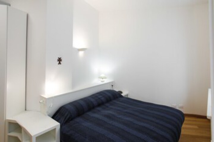 Room 14 of 20