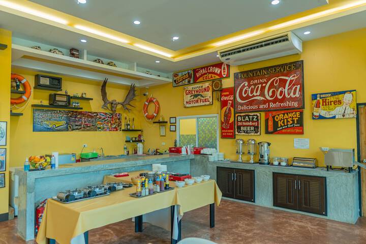 Dining 95 of 135