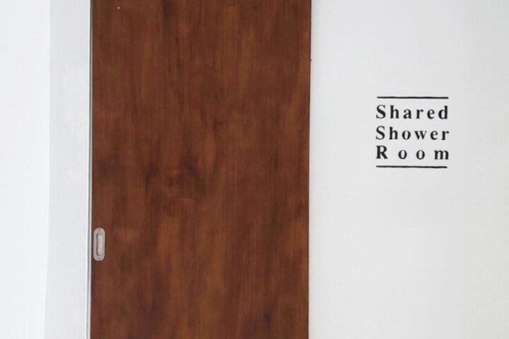 Room 16 of 25
