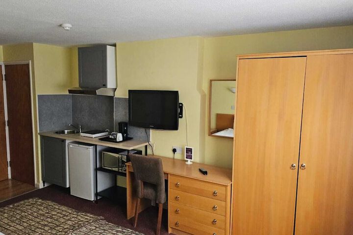 Room 40 of 69