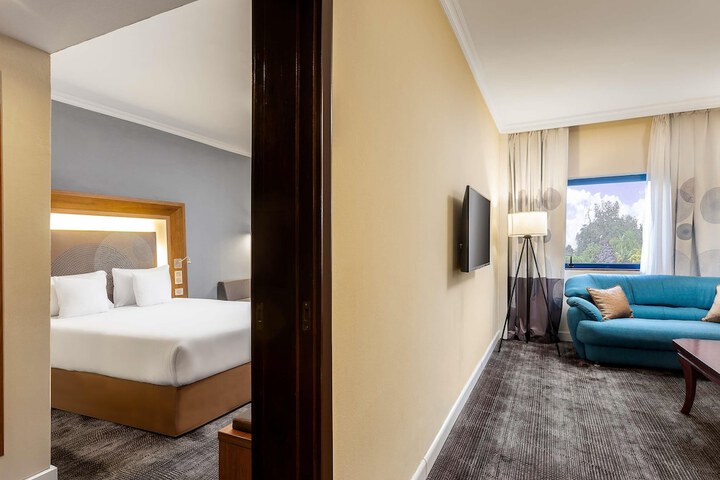 Room 10 of 57