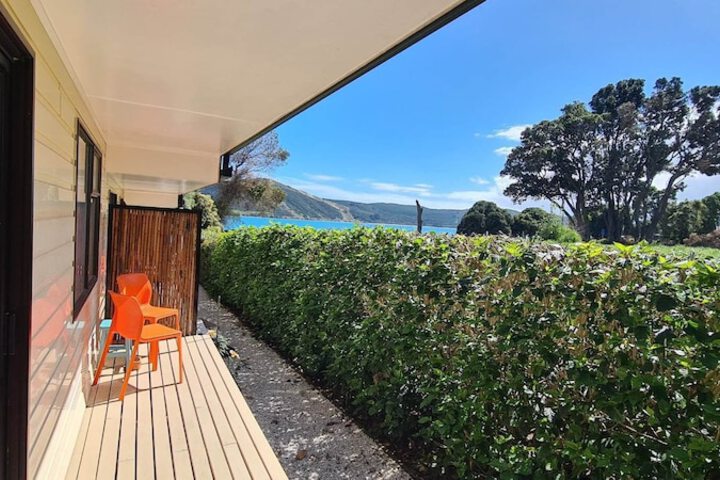 Sundeck 41 of 56