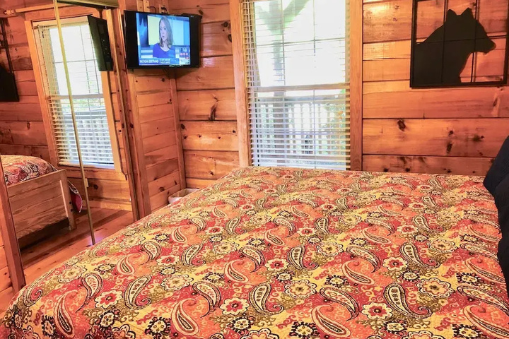 Room 4 of 31