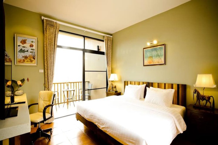 Room 20 of 119