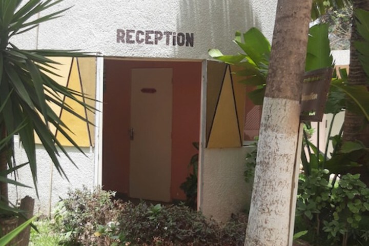 Hotel Exterior 48 of 54