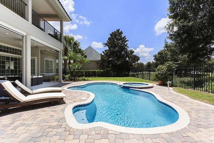 Pool 29 of 51