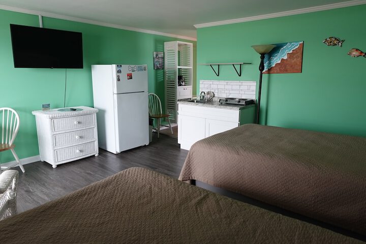 Room 98 of 282