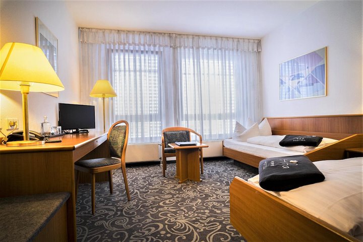 Room 36 of 81