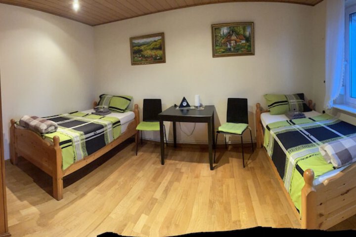 Room 2 of 17