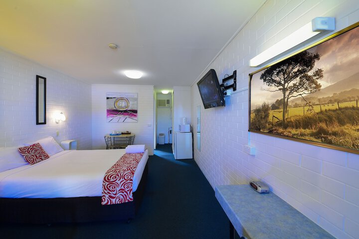 Room 8 of 53