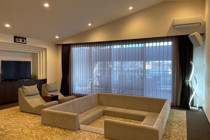 Room 26 of 48