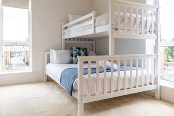 Room 54 of 65