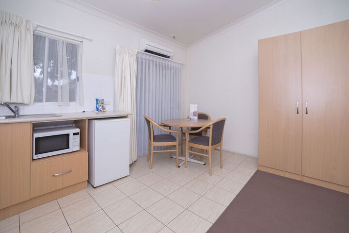 Room 5 of 21