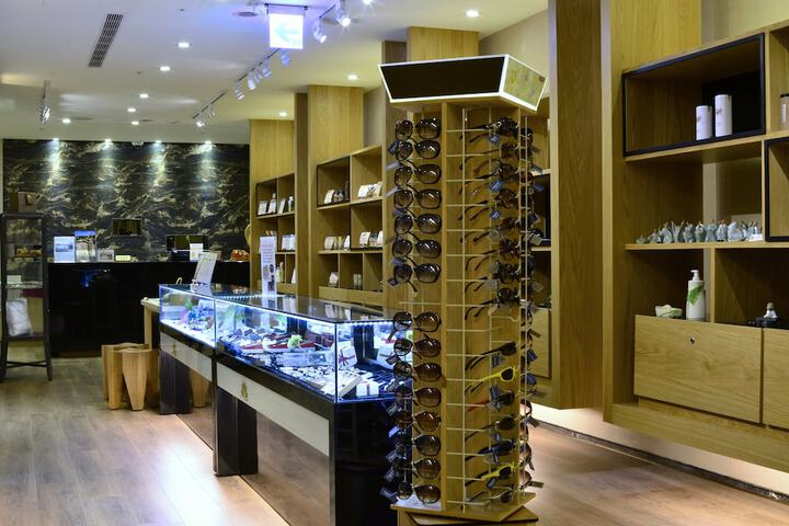 Gift Shop 94 of 137