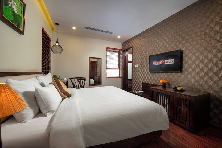 Room 14 of 52
