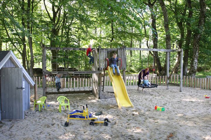 Children's play area - outdoor