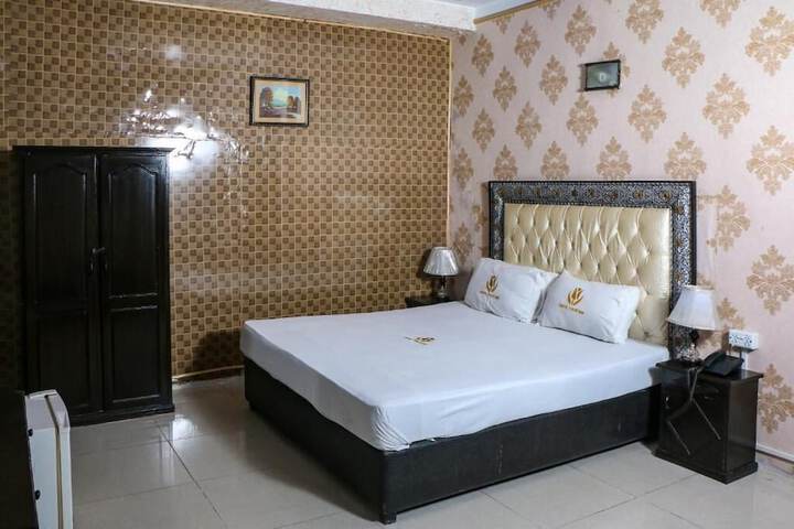Room 42 of 68