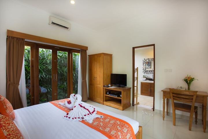 Room 10 of 56