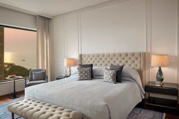 Room 40 of 150