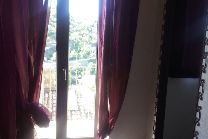 Room 7 of 53