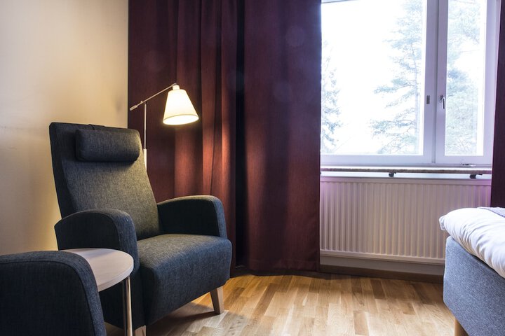 Room 35 of 77