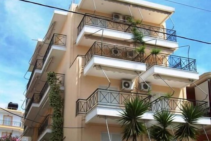 Hotel 46 of 49