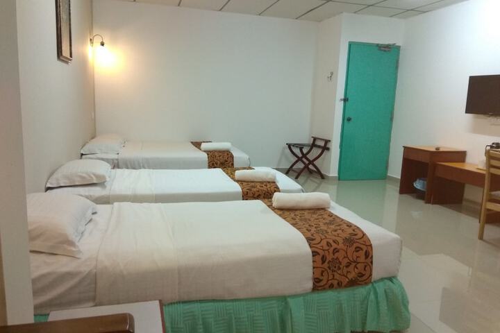 Room 15 of 22