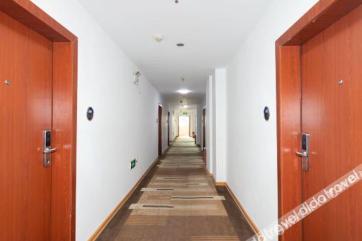 Hotel Interior 16 of 22