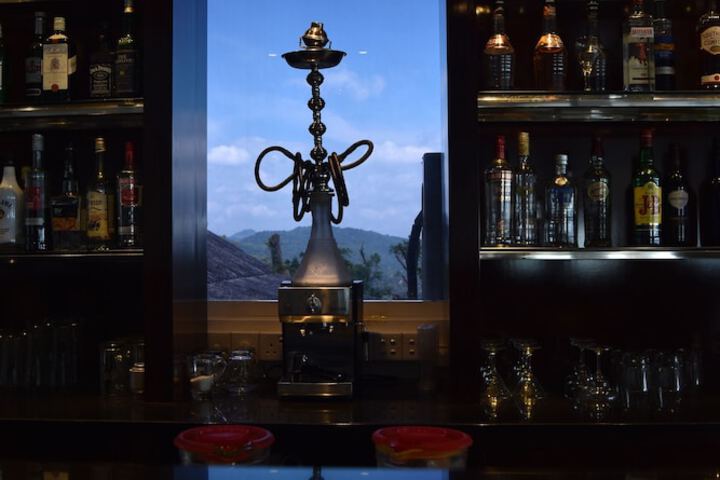 Lounge 178 of 210
