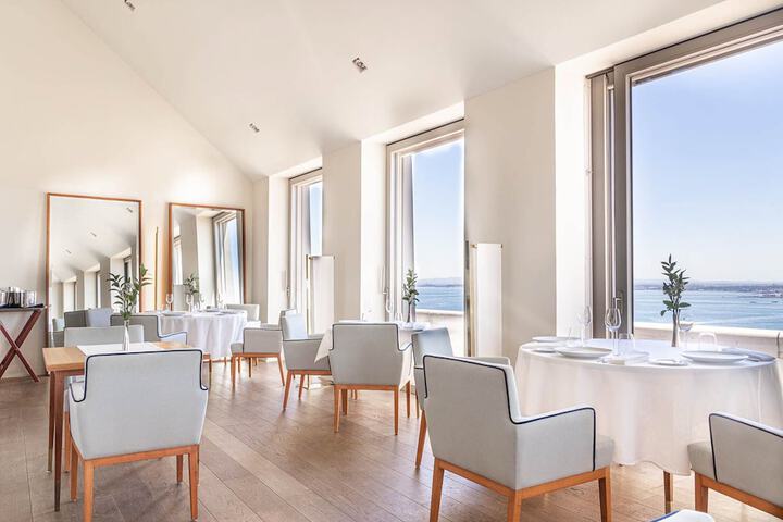 Dining 100 of 123