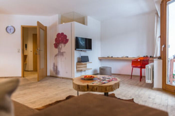 Room 13 of 15