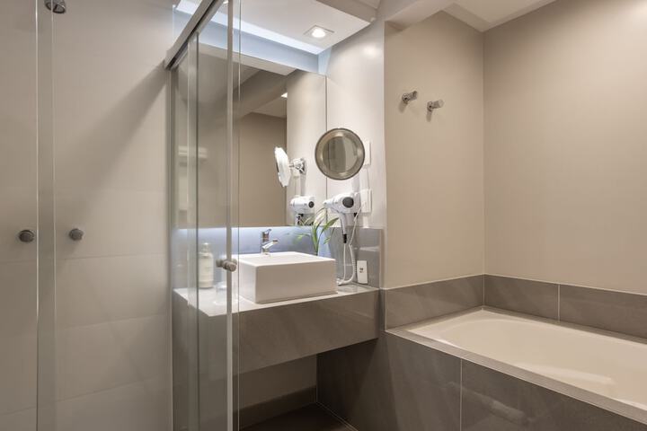 Clean Restrooms