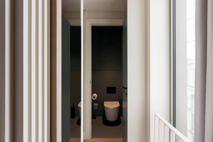 Room 47 of 57