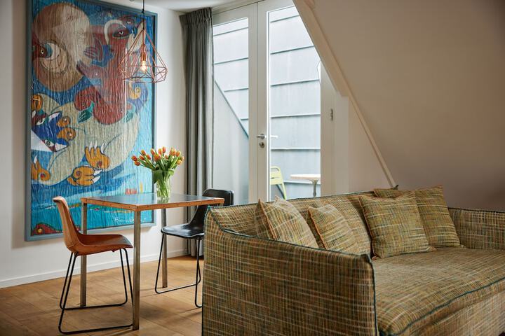 Hotel 166 of 171