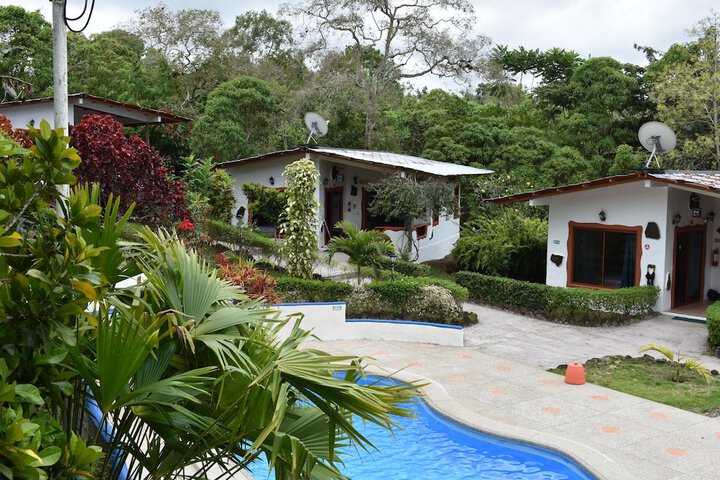 Pool 16 of 21