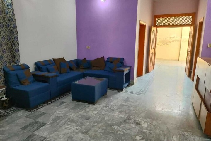 Room 5 of 7