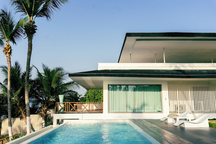 Pool 31 of 57