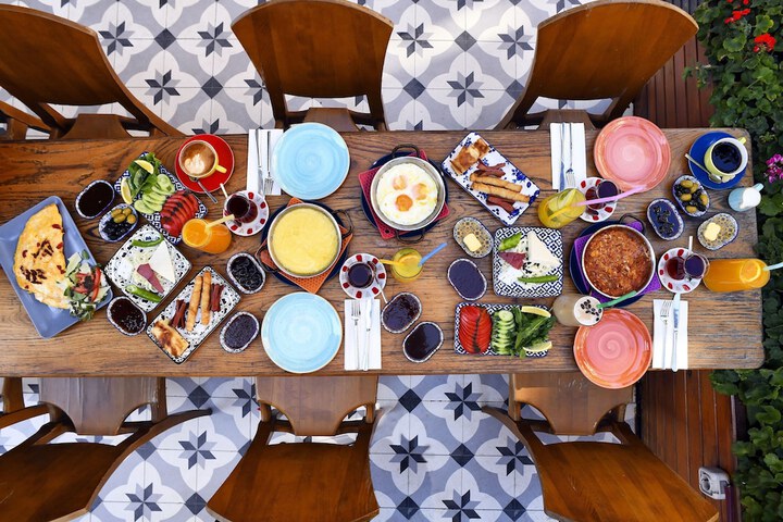 Dining Photos