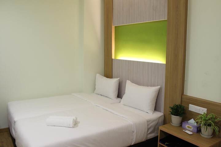 Room 21 of 41