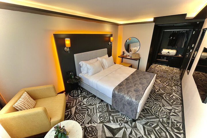 Room 31 of 47