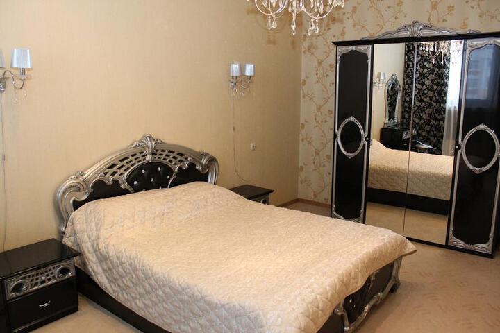 Room 16 of 36