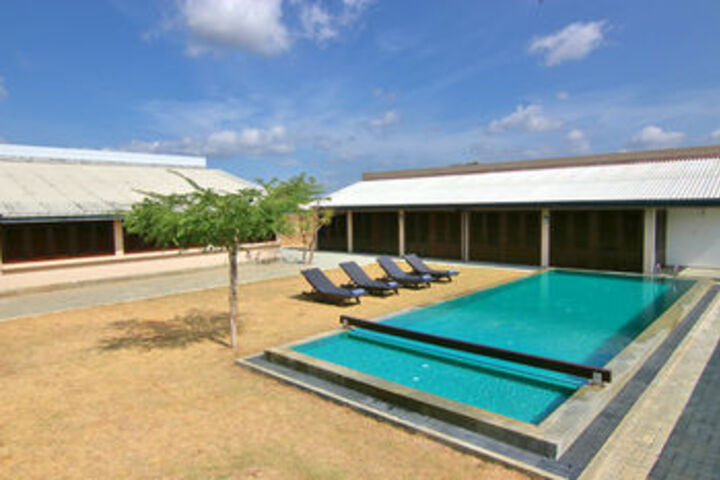 Kirinda Lodge by Ceilão Villas
