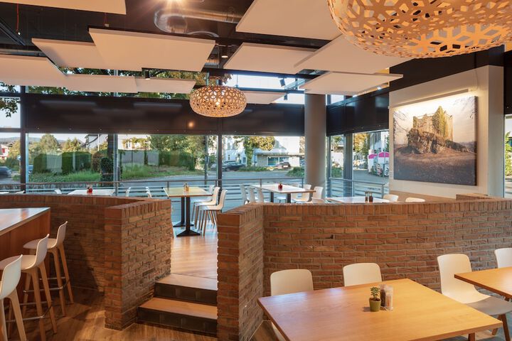 Breakfast area