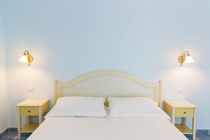 Room 8 of 67
