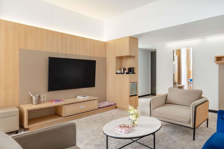Room 48 of 101